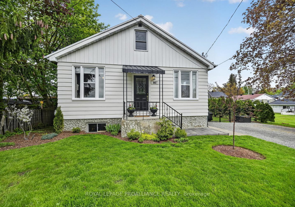 562-prince-street-w-prescott-ontario-x13140844