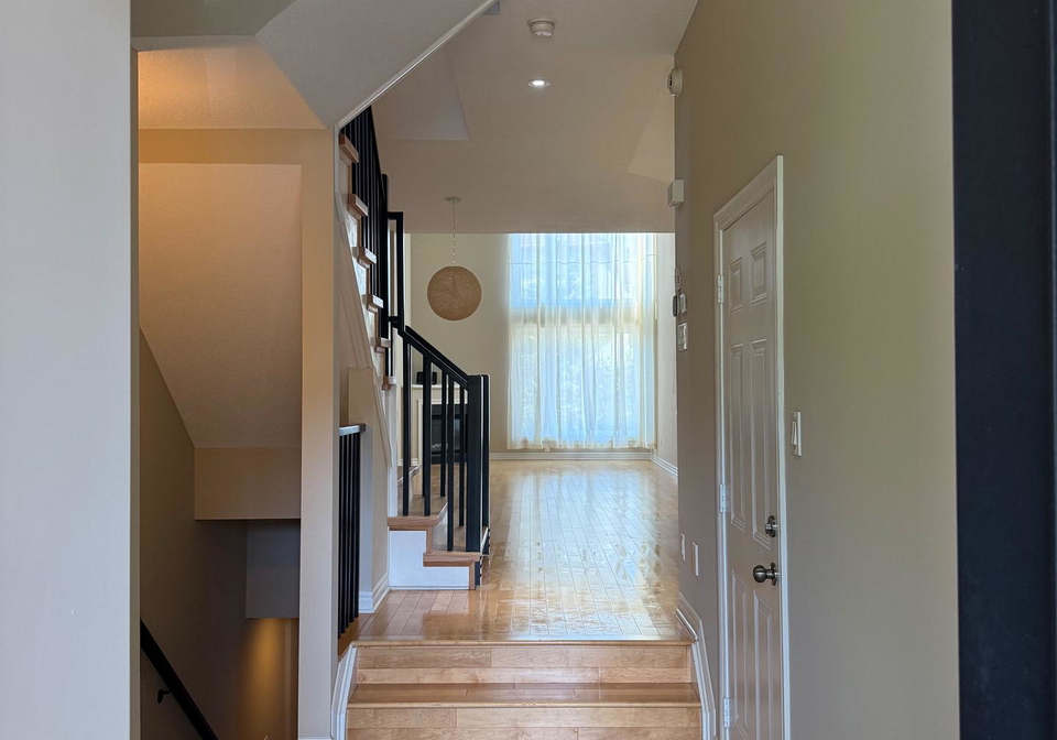 1158-tischart-crescent-kanata-ontario-x13140864