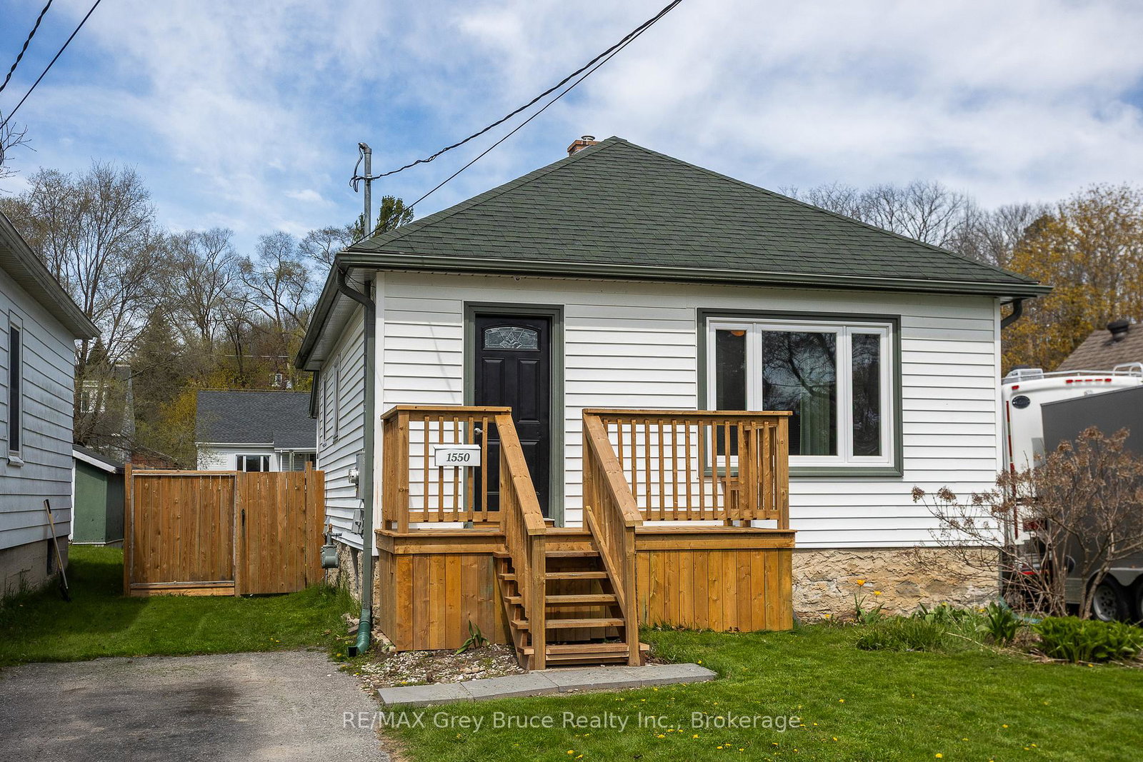 1550-5th-avenue-w-owen-sound-ontario-x13140886