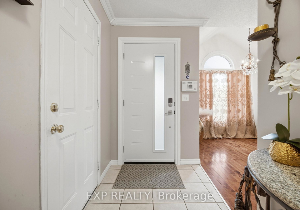 16farley-drive-guelph-ontario-x13140934