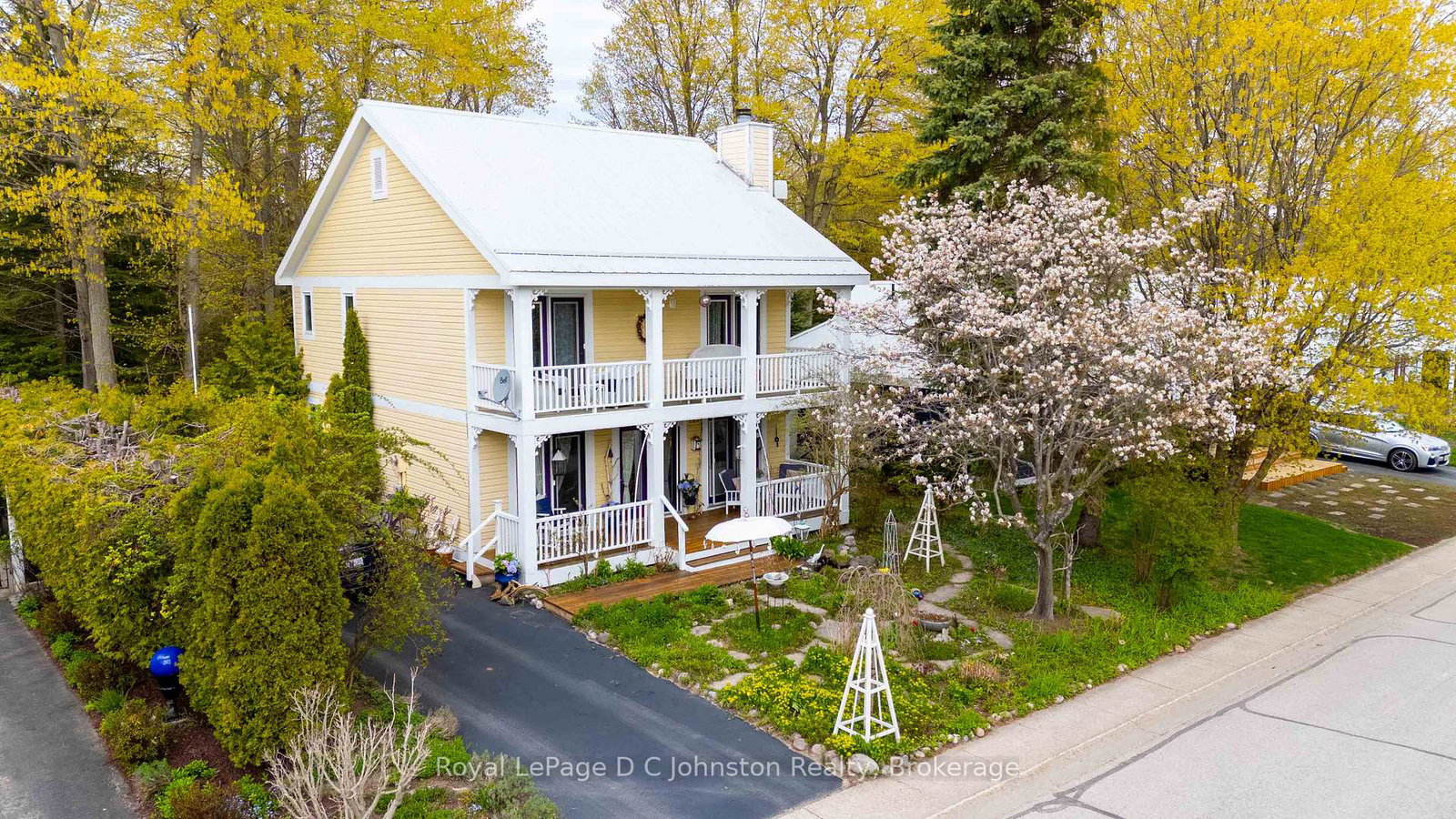 383-mcnabb-street-saugeen-shores-ontario-x13141014