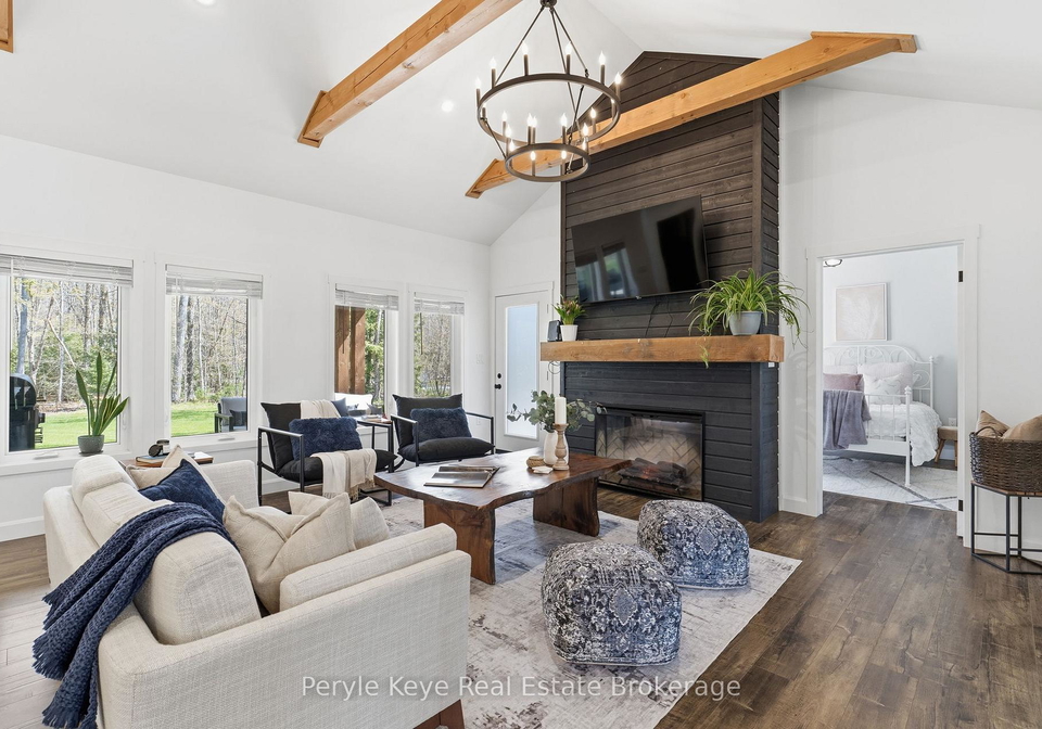 1056-xavier-street-gravenhurst-ontario-x13141086