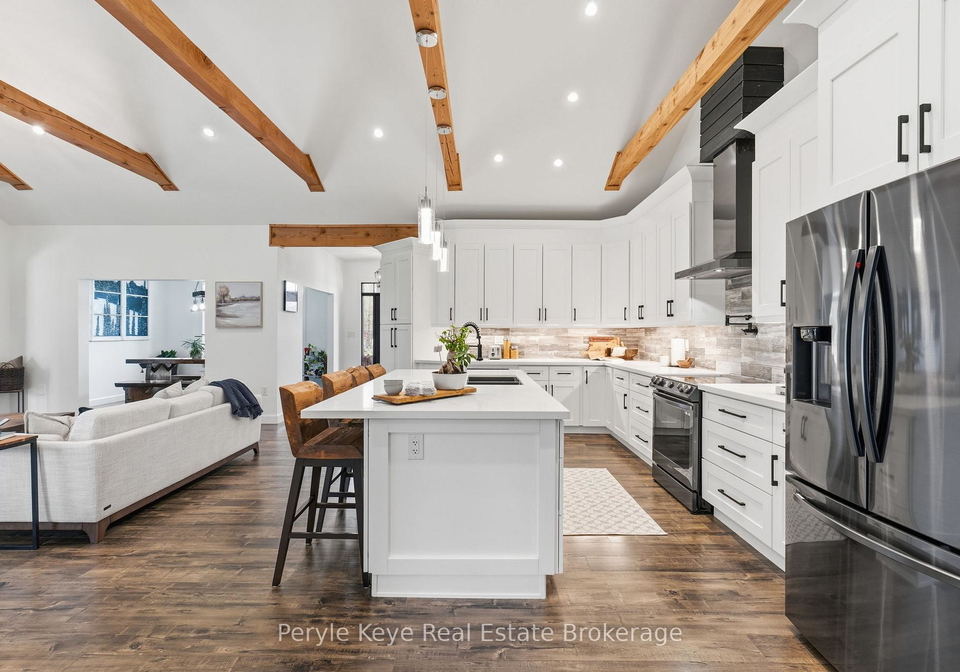 1056-xavier-street-gravenhurst-ontario-x13141086