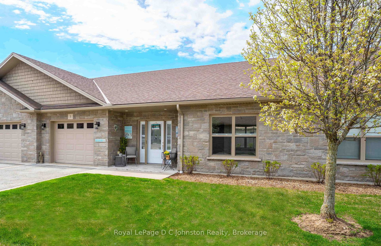 246-grey-street-s-saugeen-shores-ontario-x13141104