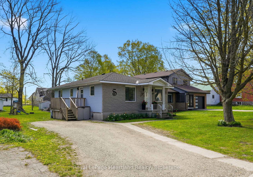 533-ainley-street-huron-east-ontario-x13141148