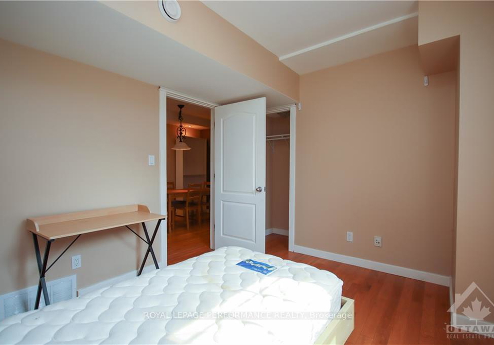 736-cooper-street-w-ottawa-ontario-x13141240