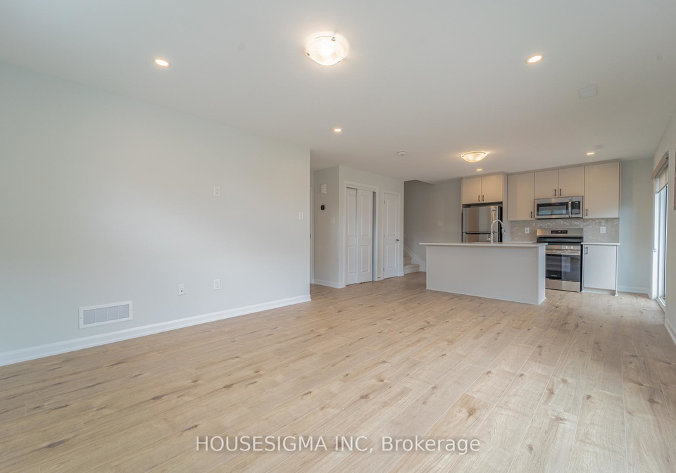 1136-creekway-private-kanata-ontario-x13141326