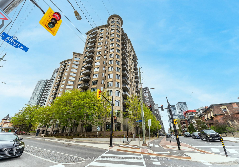 95-bronson-avenue-ottawa-ontario-x13141348