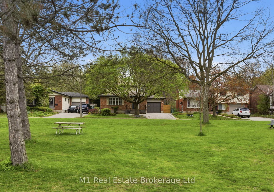 194-cardigan-street-guelph-ontario-x13141622