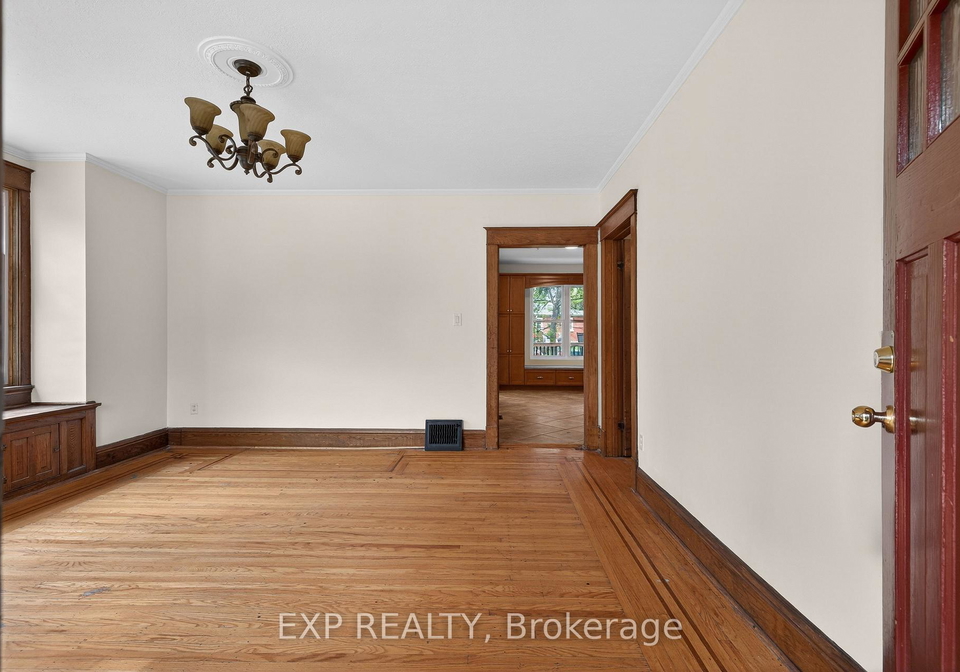 48-stirling-avenue-n-kitchener-ontario-x13141680
