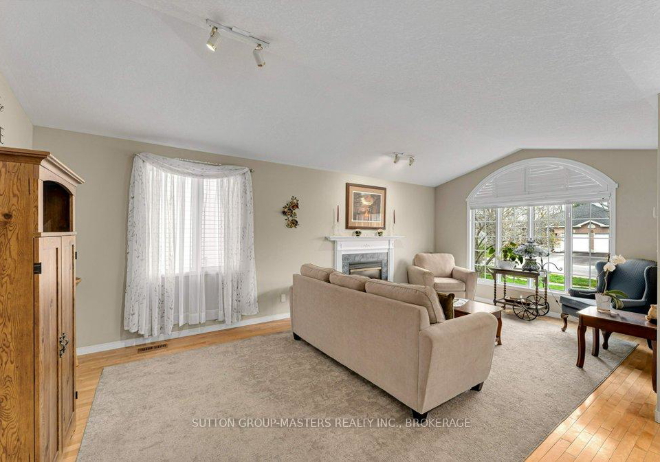 530-sackville-crescent-kingston-ontario-x13141688