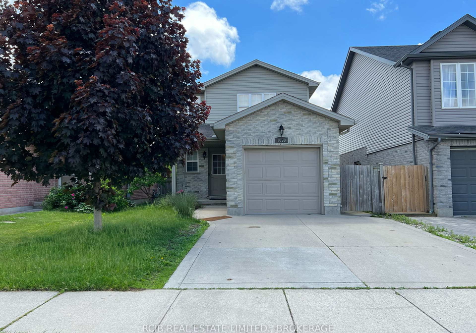 1050-kimball-crescent-london-north-ontario-x13141716