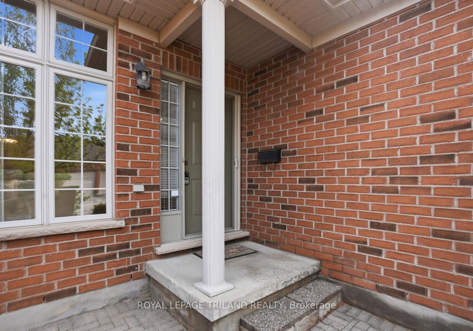 18-cadeau-terrace-london-south-ontario-x13141726
