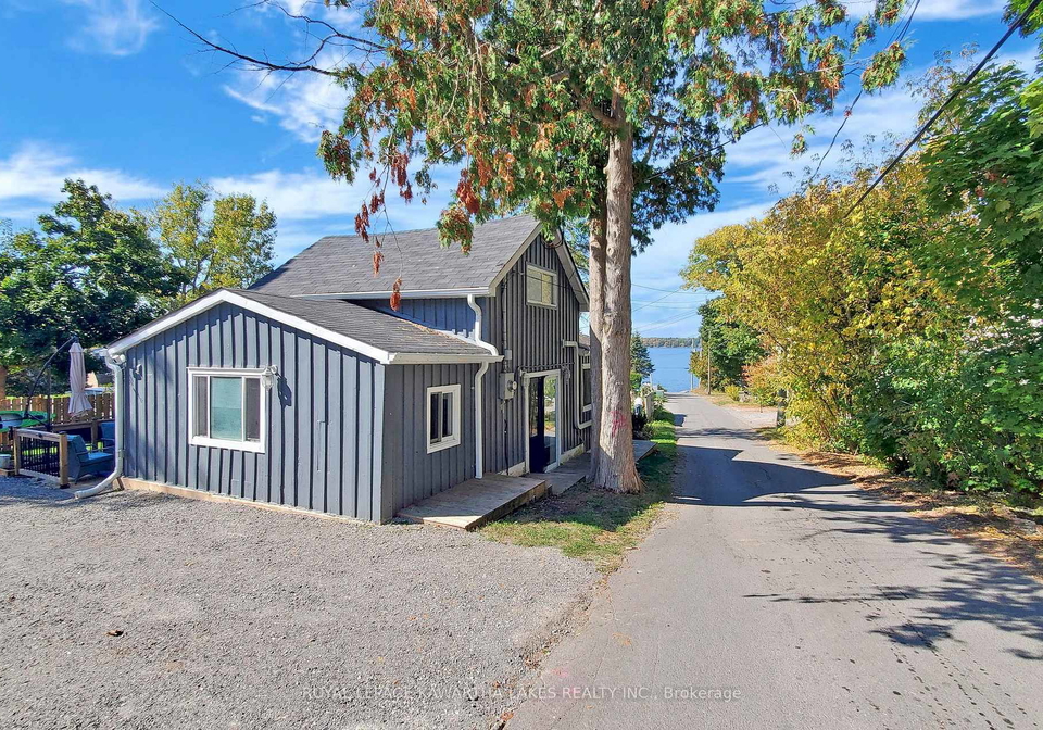 12-birchcliff-avenue-kawartha-lakes-ontario-x13141982