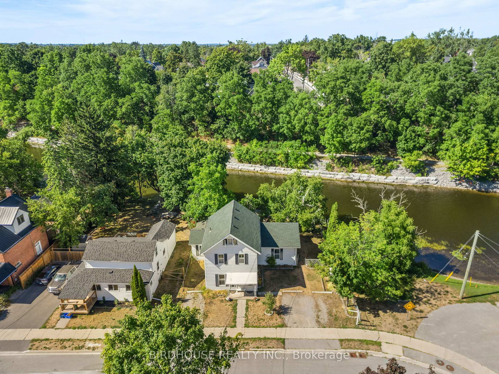 70-ridout-street-kawartha-lakes-ontario-x13142066