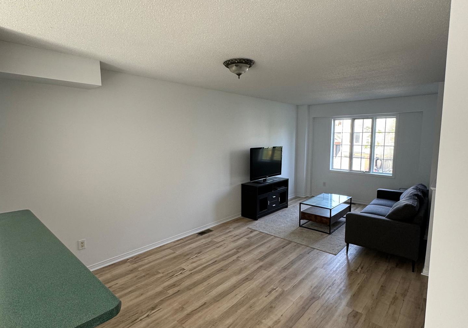 42-manhattan-crescent-ottawa-ontario-x13142324