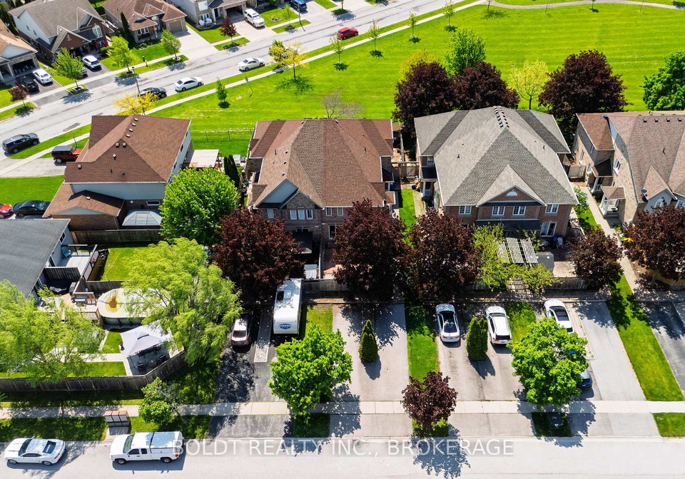 20-b-brown-drive-st-catharines-ontario-x13142388