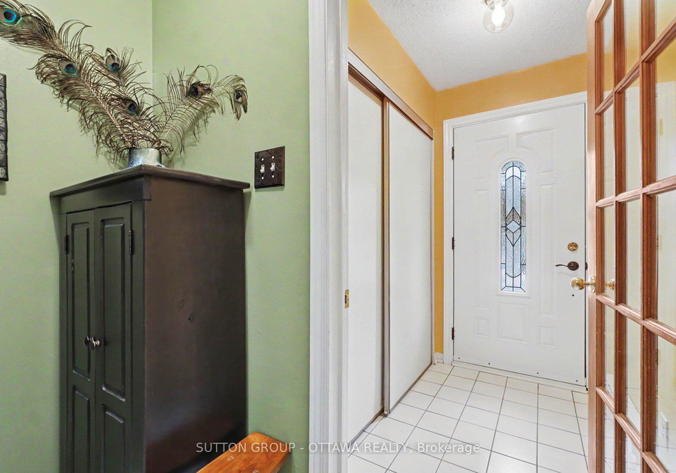 10-maclean-street-ottawa-ontario-x13142414