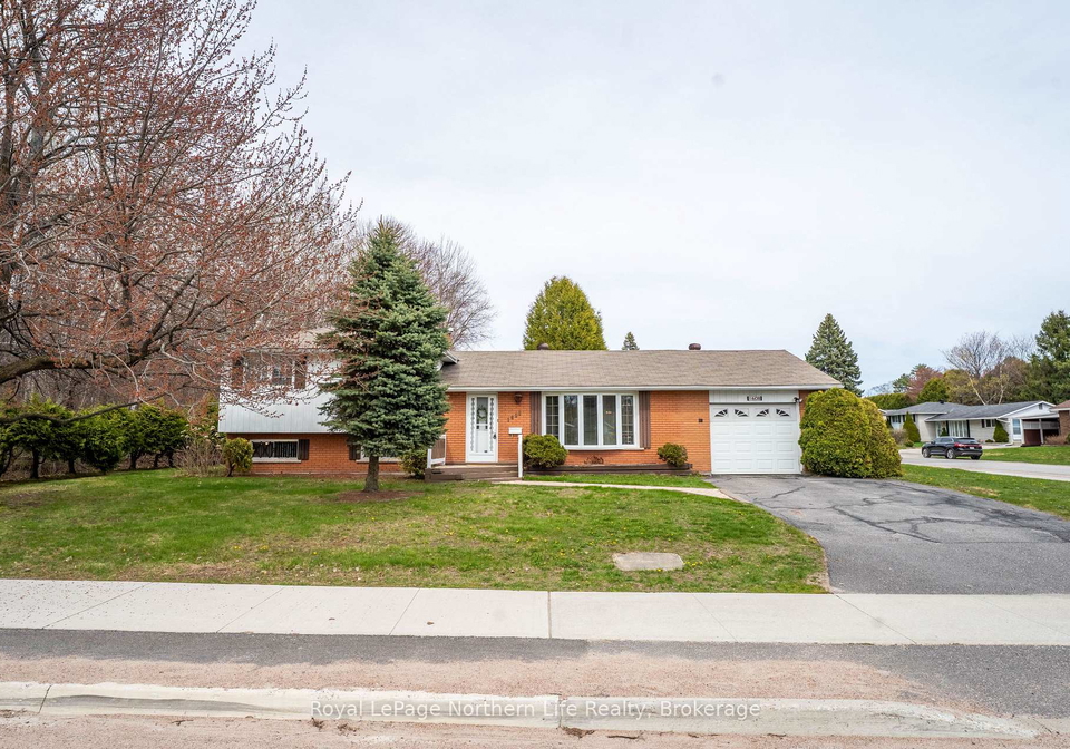 1608-parkwood-drive-north-bay-ontario-x13142672