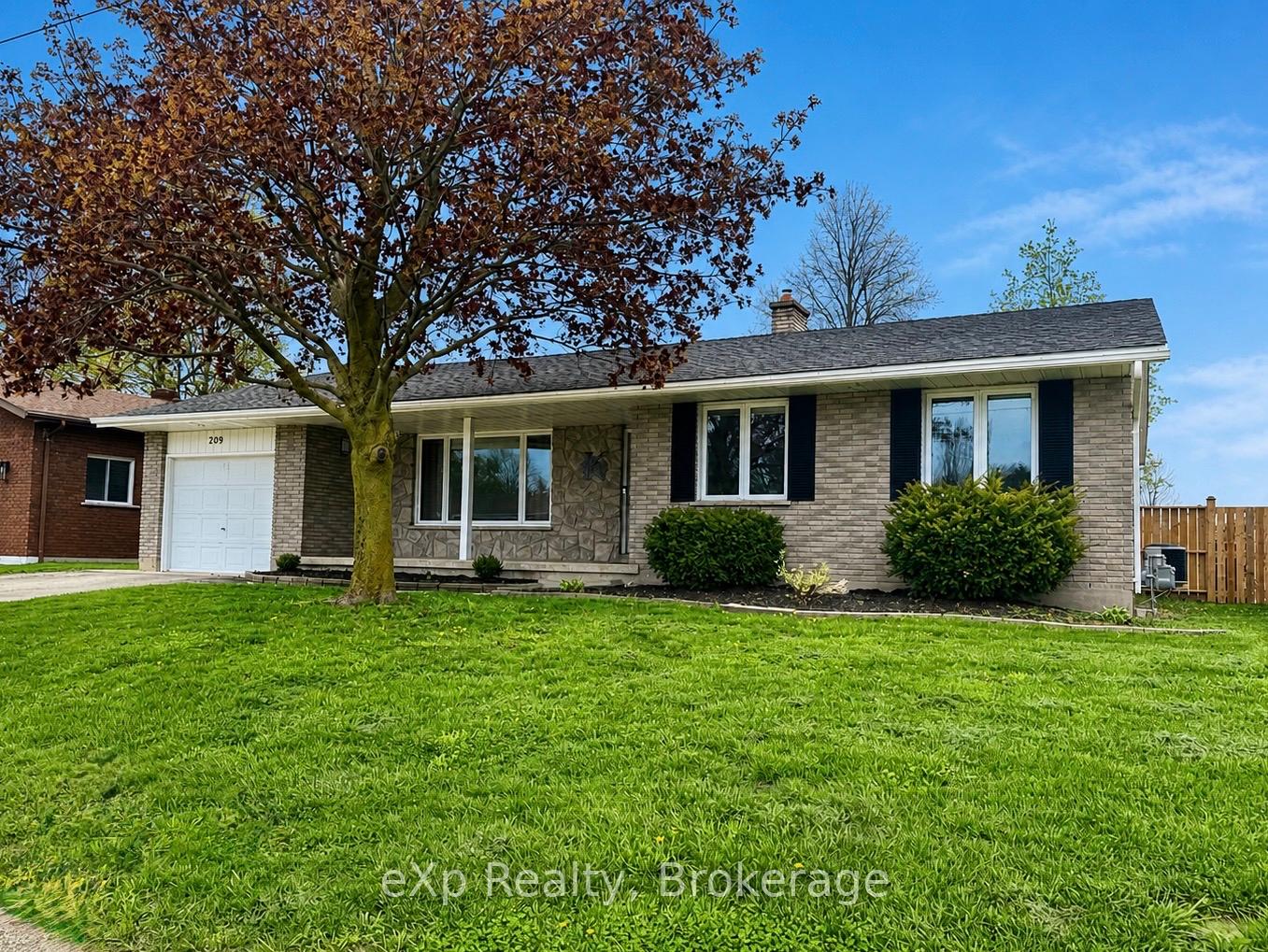 209-15th-avenue-hanover-ontario-x13142674