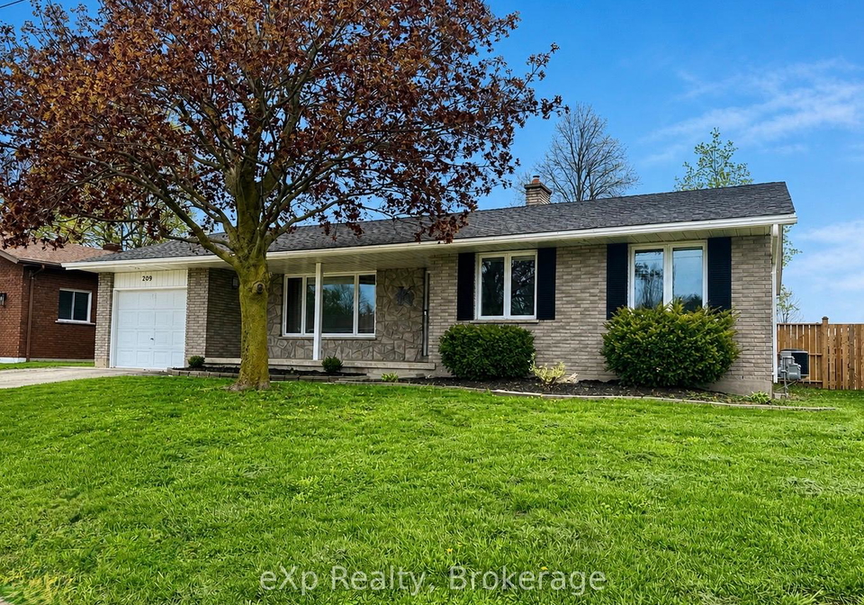 209-15th-avenue-hanover-ontario-x13142674