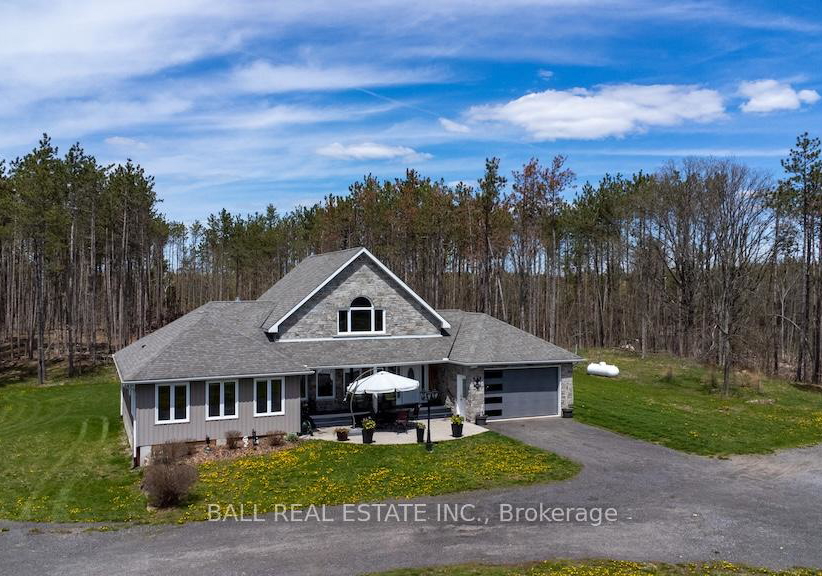 6608-highway-28-north-kawartha-ontario-x13142716