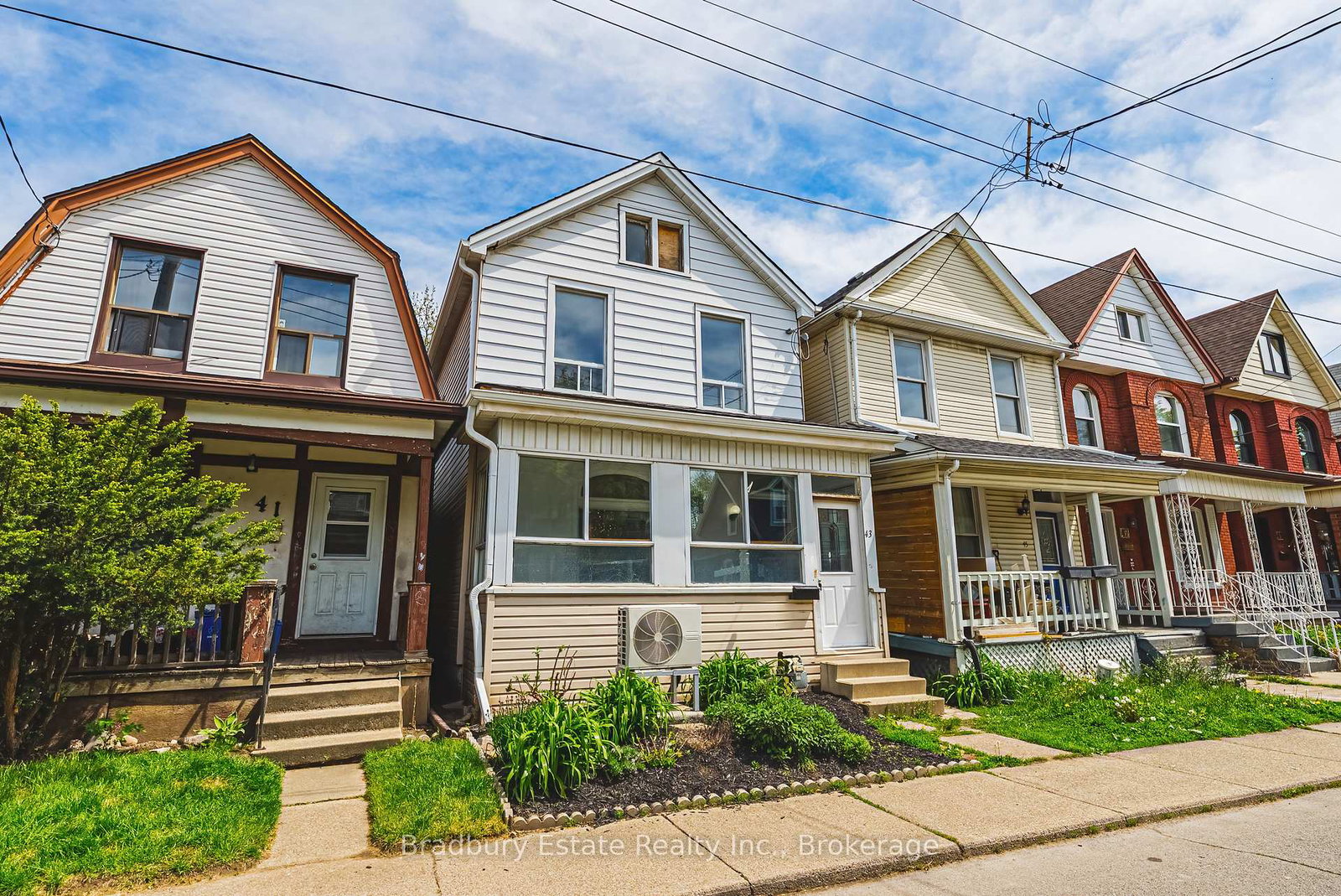 43-harvey-street-hamilton-ontario-x13142770
