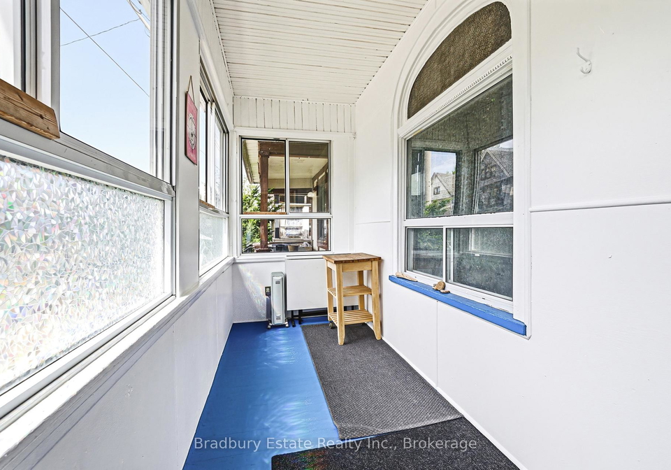 43-harvey-street-hamilton-ontario-x13142770