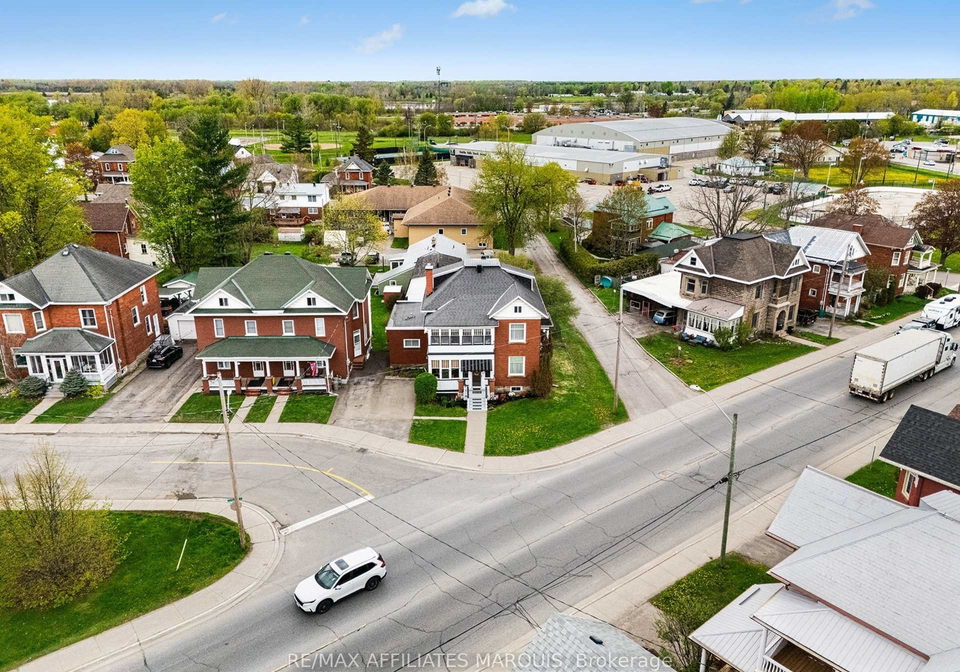 70-maple-avenue-smiths-falls-ontario-x13142810