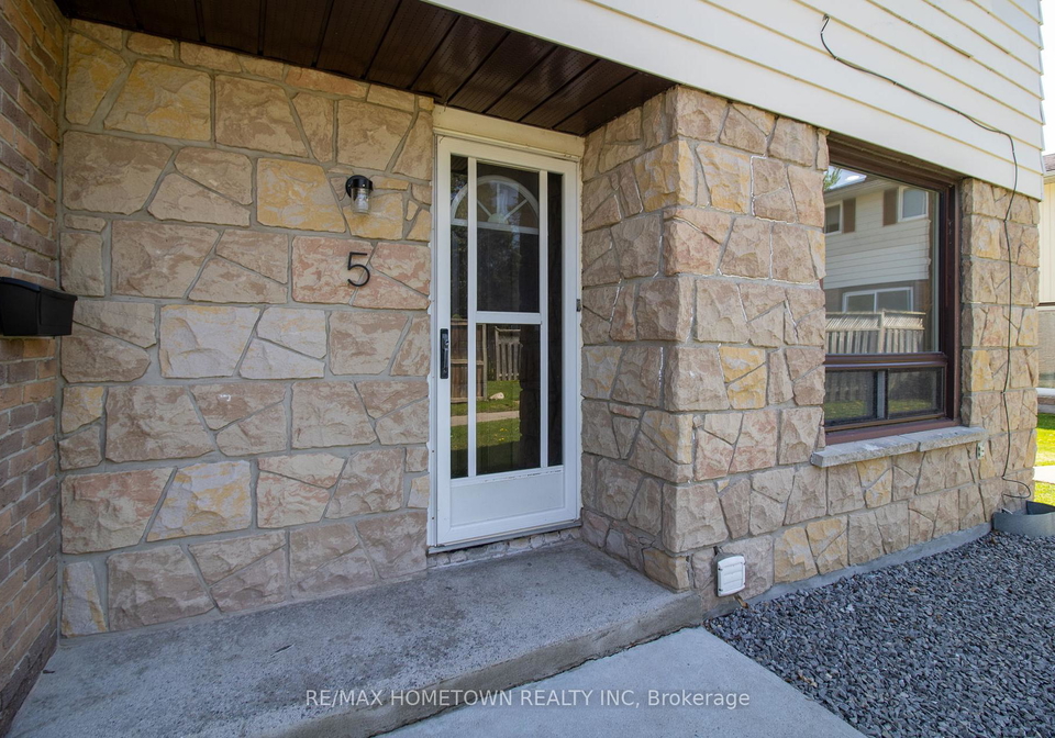 1293-vista-drive-brockville-ontario-x13142986