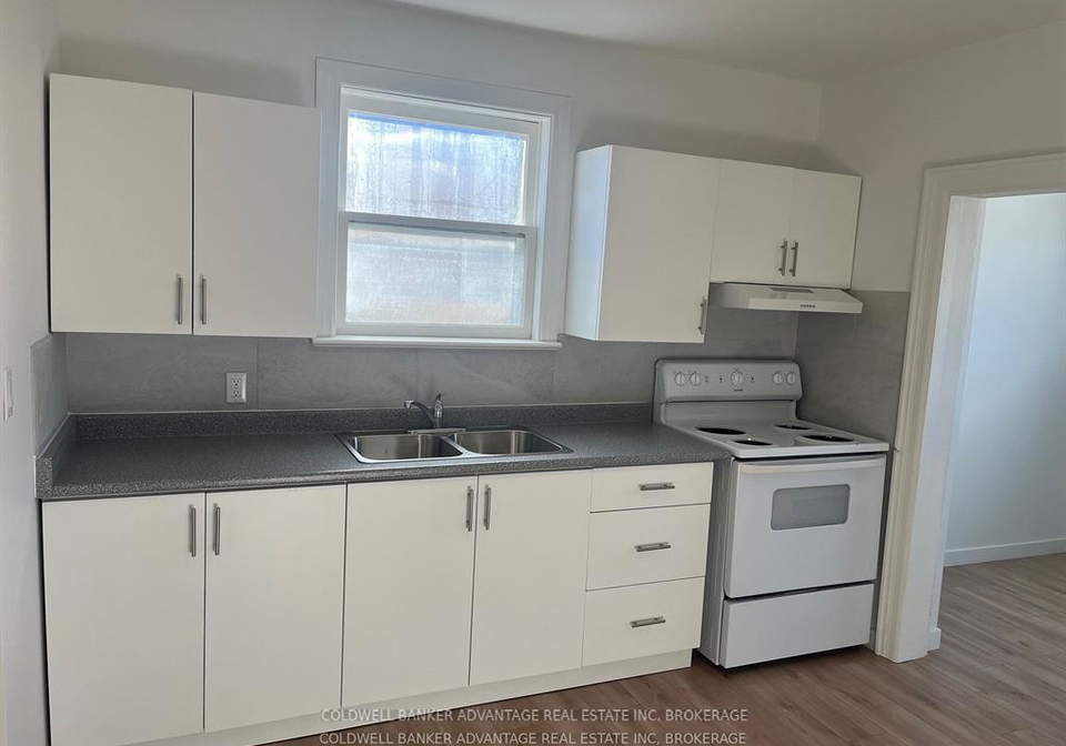 832-king-street-port-colborne-ontario-x13143038