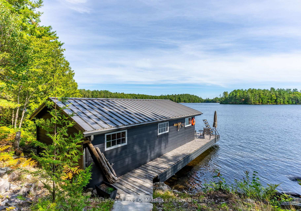1382-fish-hatchery-road-muskoka-lakes-ontario-x13143180