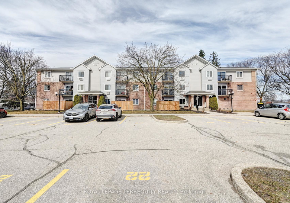 276-eiwo-court-waterloo-ontario-x13143200