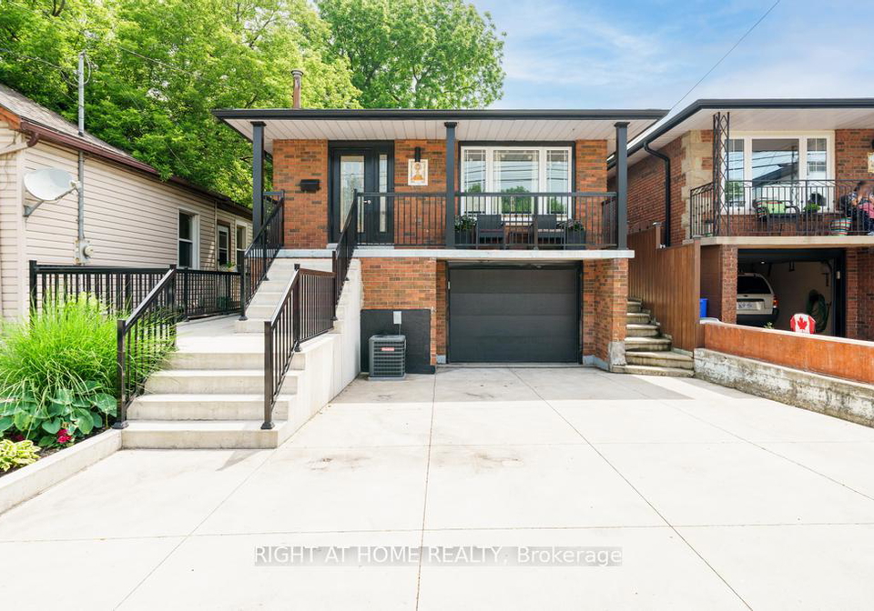 494-ferguson-avenue-n-hamilton-ontario-x13143292