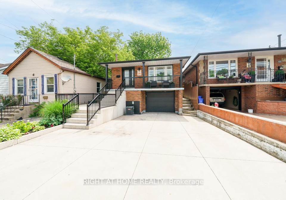 494-ferguson-avenue-n-hamilton-ontario-x13143292