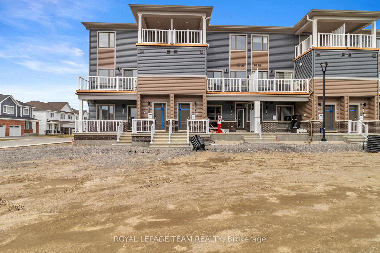810-parnian-private-ottawa-ontario-x13143368