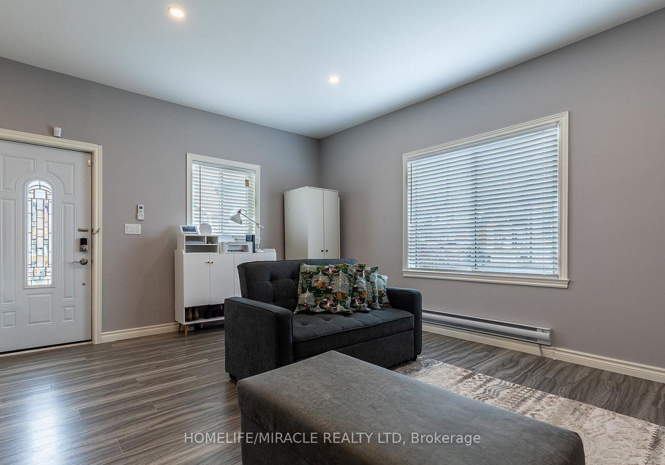 36-division-street-st-catharines-ontario-x13143442