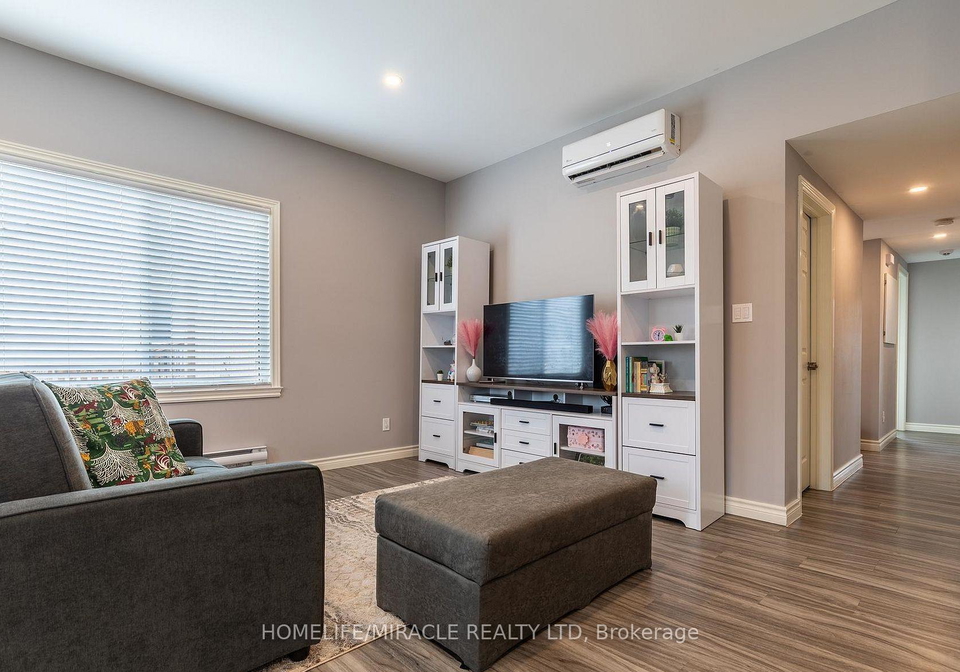 36-division-street-st-catharines-ontario-x13143442