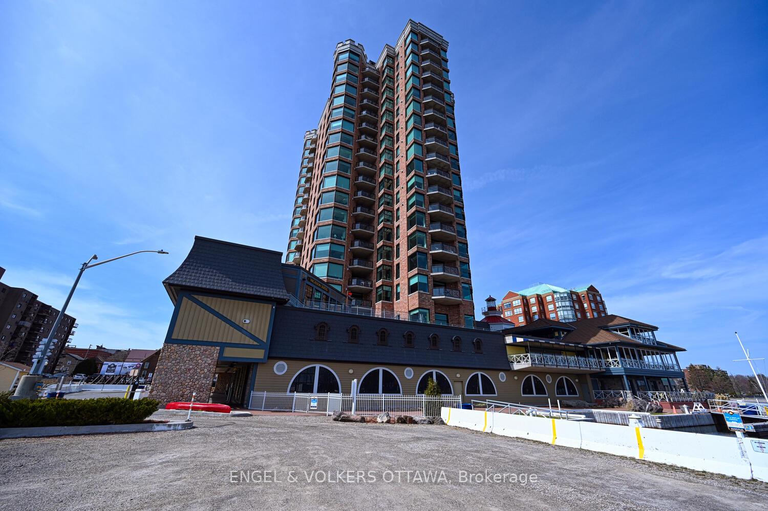 15-st-andrew-street-brockville-ontario-x13143478