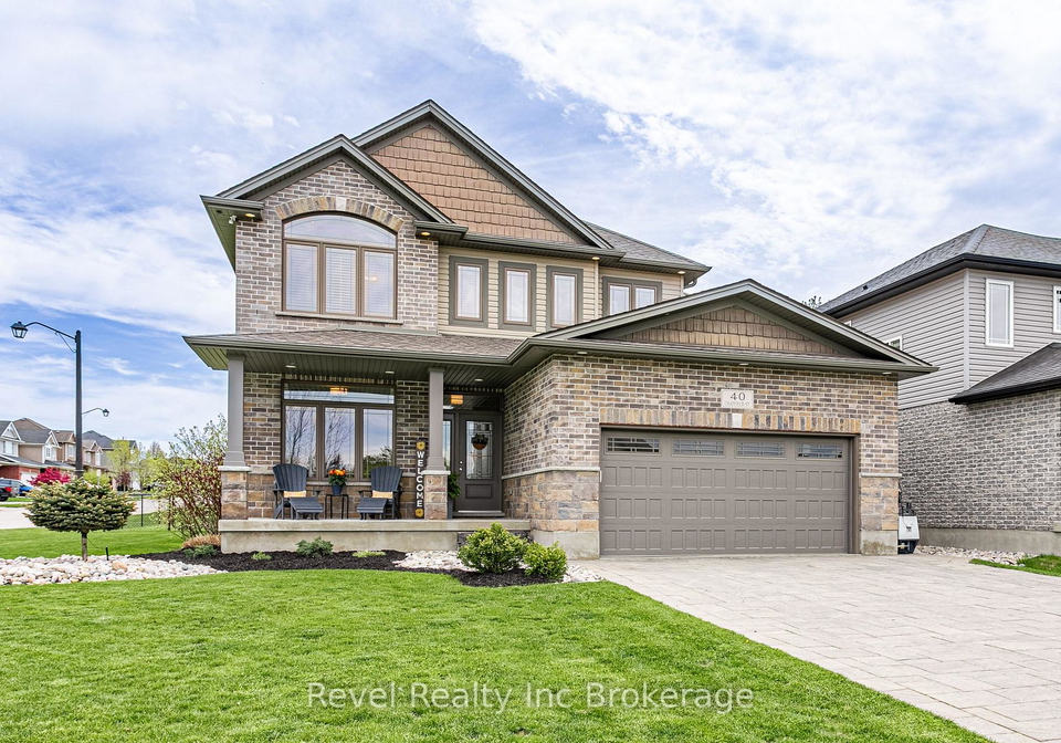 40-chatfield-street-ingersoll-ontario-x13143516