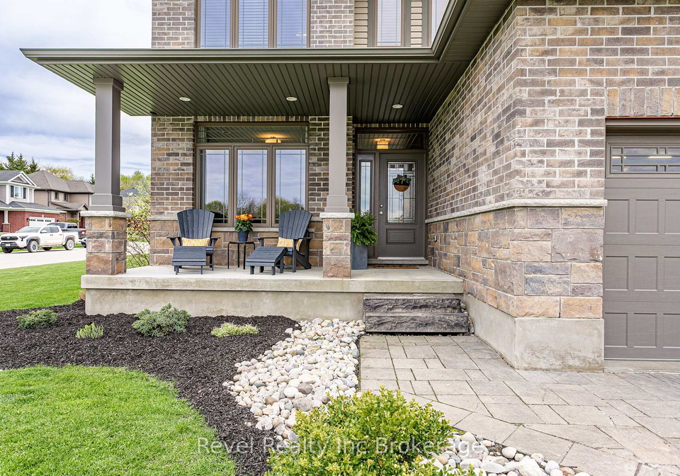 40-chatfield-street-ingersoll-ontario-x13143516