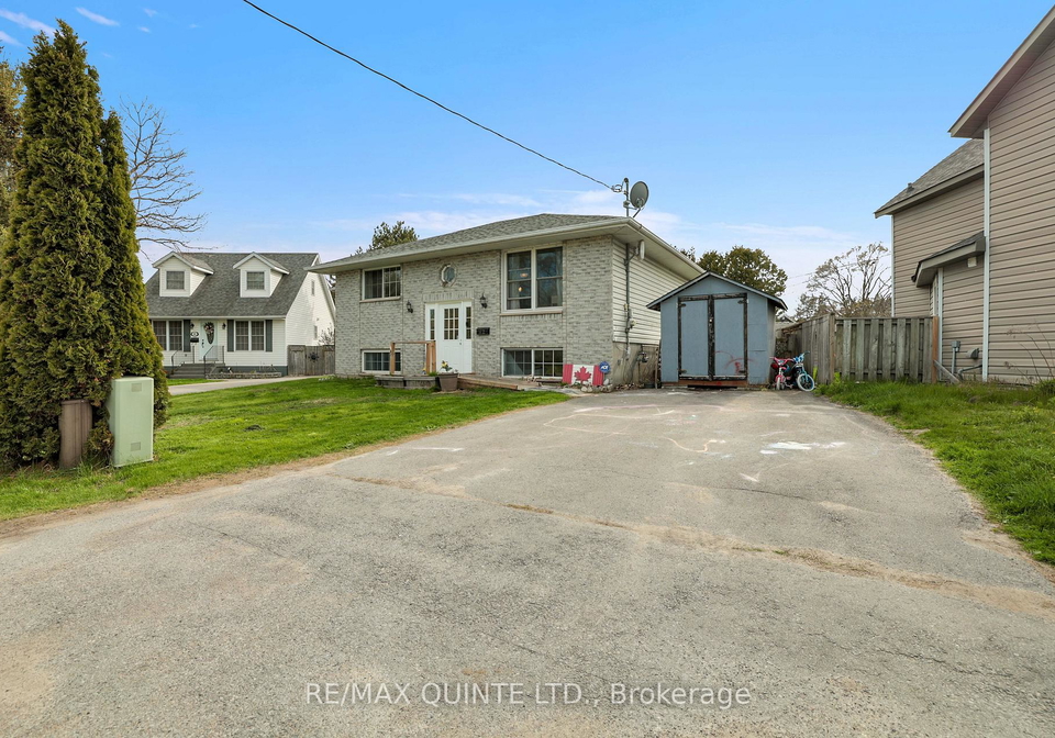 62-dufferin-avenue-quinte-west-ontario-x13143556