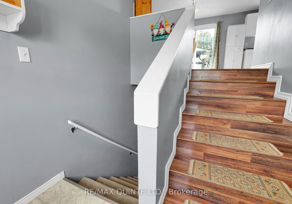 62-dufferin-avenue-quinte-west-ontario-x13143556