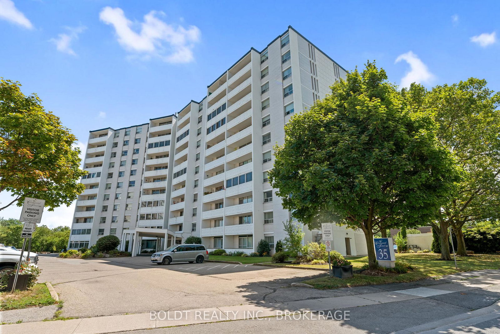 35-towering-heights-boulevard-st-catharines-ontario-x13143592