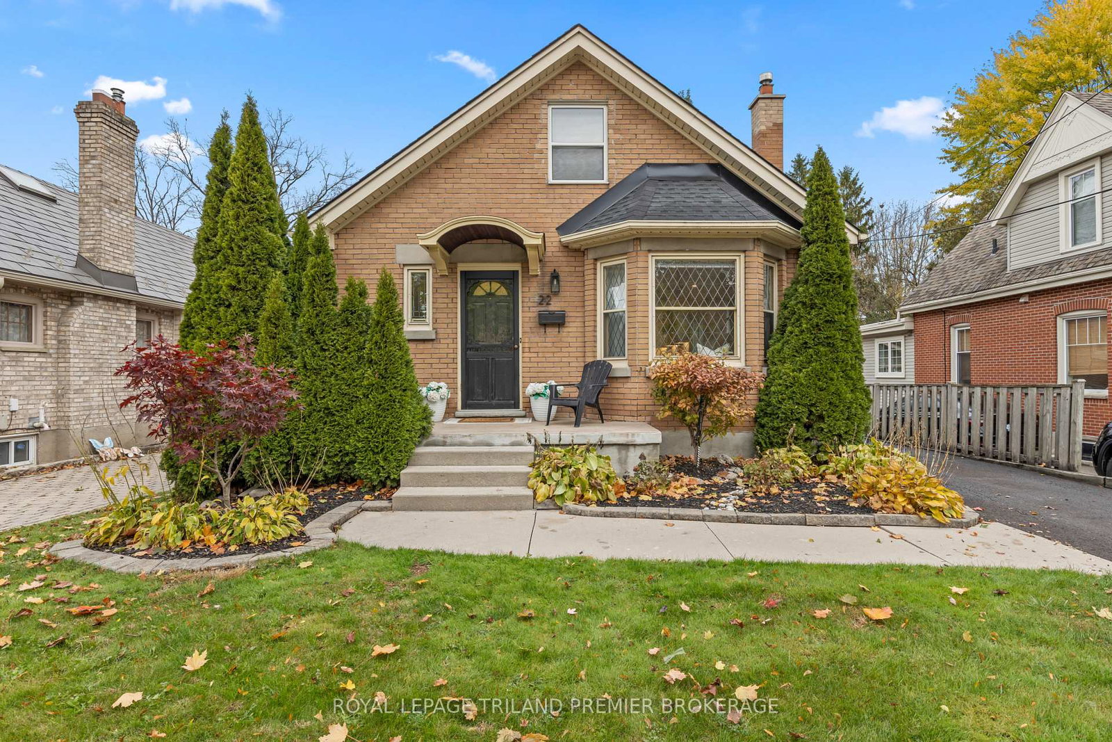 22-briscoe-street-e-london-south-ontario-x13143648