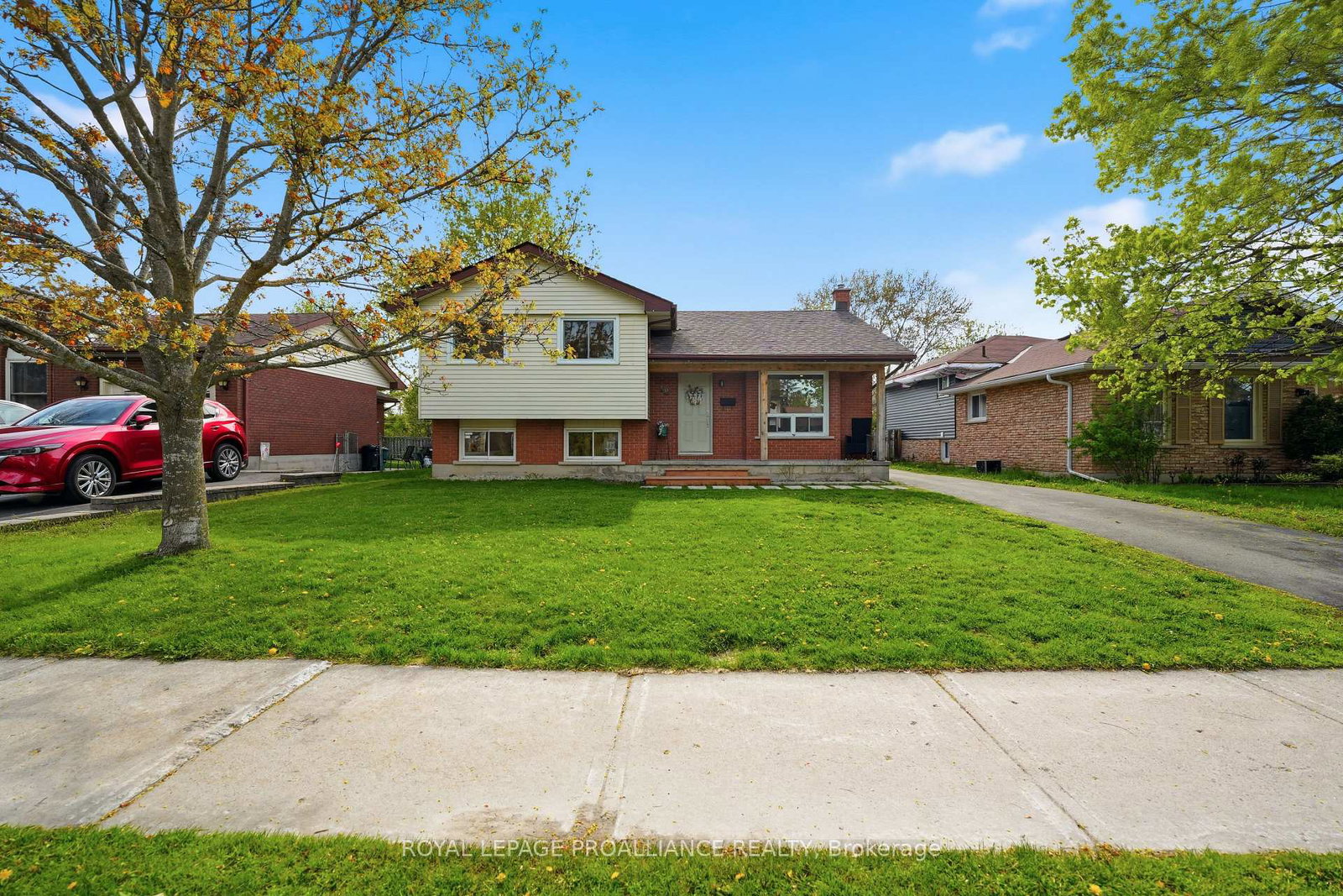 18-alnet-drive-belleville-ontario-x13143766