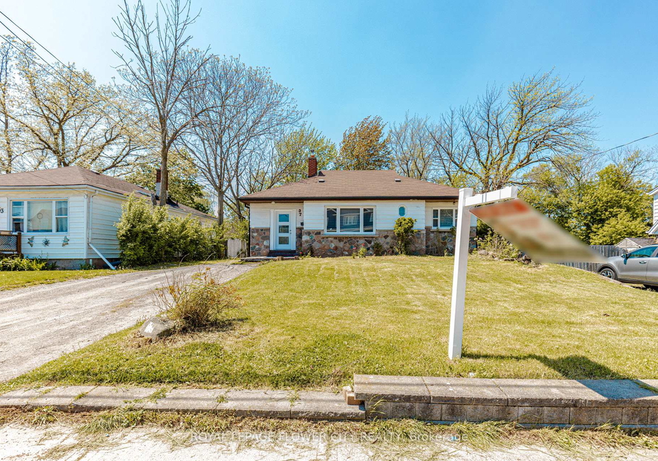 37-warwick-road-hamilton-ontario-x13144006