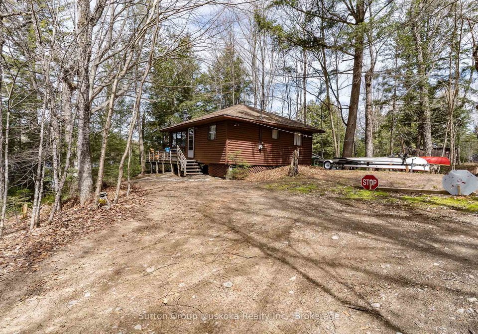 1131-a-west-camp-lake-road-lake-of-bays-ontario-x13144058