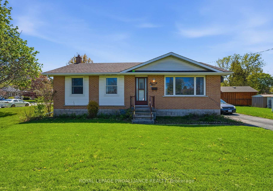 79-cascade-boulevard-belleville-ontario-x13144144