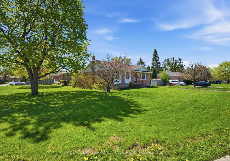 79-cascade-boulevard-belleville-ontario-x13144144